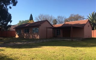 3 Bedroom House in Esther Park