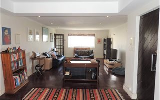 3 Bedroom Apartment in Fresnaye