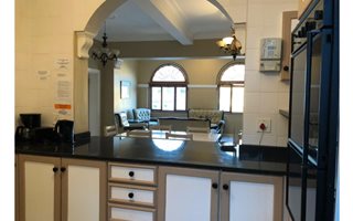 3 Bedroom Apartment in Bantry Bay