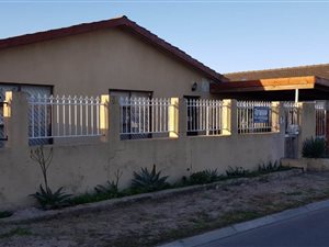 3 Bed House in Hagley