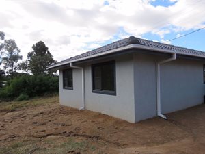 2 Bed House in White River