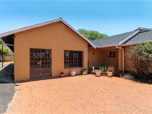 Office space in Fairland