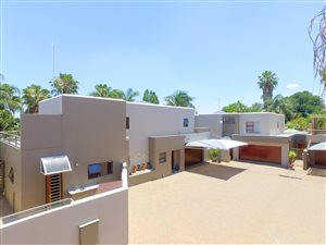 4 Bed Cluster in Bedfordview