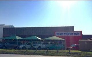1100 m² Industrial space in Airport Industria