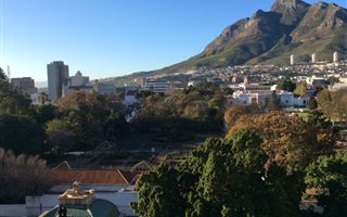 2 Bedroom Apartment in City Bowl
