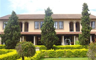 2 Bedroom Duplex in Plantations