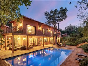 12 Bed House in Ferndale