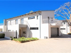 4 Bed Cluster in Waterkloof Park