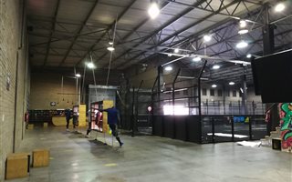 1640 m² Industrial space in Paulshof