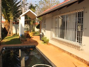 3 Bed House in Westdene