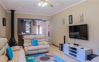 4 Bedroom House in Brackenhurst