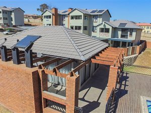2 Bed Apartment in Kyalami Hills
