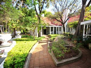 4 Bed House in Brooklyn