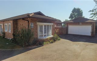 4 Bedroom Townhouse in Hillcrest Central