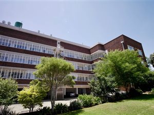 2 Bed Apartment in Riviera
