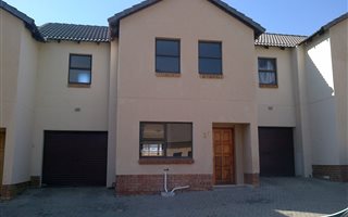 3 Bedroom Apartment in Lydenburg