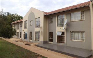 2 Bedroom Townhouse in Lyttelton AH