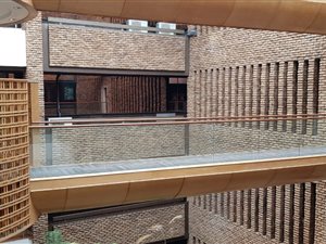 210 m² Office Space in Bedfordview