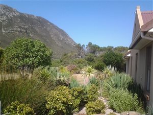 12.6 ha Smallholding in Pearly Beach