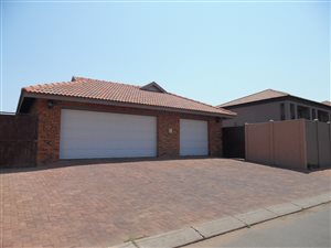 4 Bed House in Vanderbijlpark SE8