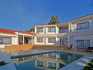 6 Bed House in Bedfordview