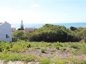 876 m² Land available in St Francis Bay