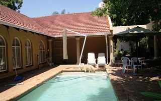 4 Bedroom House in Elandsrand