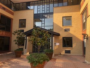 350 m² Commercial space in Weltevreden Park