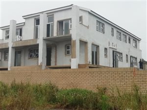 15 Bed House in Gonubie
