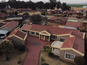 4 Bed House in Waldrift