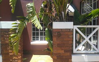 2 Bedroom House in Willows