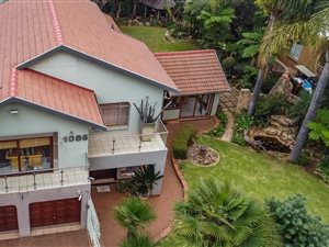 6 Bed House in Allens Nek