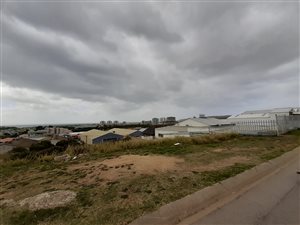1895 m² Land available in Voorbaai