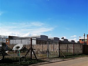 1487 m² Land available in Despatch
