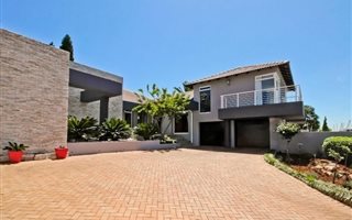 3 Bedroom House in Dewetshof