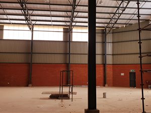 677 m² Industrial space in Cosmo City