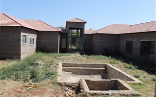 4 Bedroom House in Blue Saddle Ranches