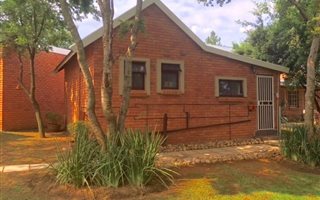 1 Bedroom House in Kyalami