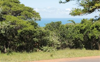 980 m² Land available in Cintsa