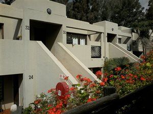 1 Bed Apartment in Bruma