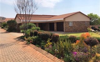 3 Bedroom Townhouse in Rangeview