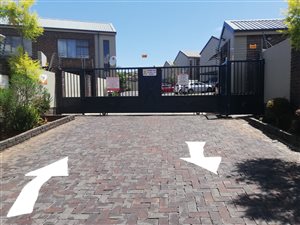 2 Bed Duplex in Sugarbush Estate