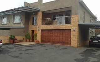 5 Bedroom House in Montrose