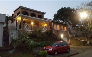 3 Bedroom House in Vanrova Gardens