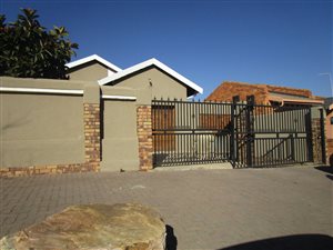 3 Bed House in Diepkloof