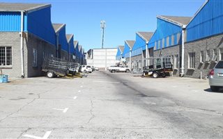 375 m² Commercial space in Montague Gardens