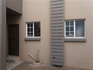 2 Bed Townhouse in Rynfield