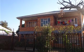 350 m² Commercial space in Kenilworth
