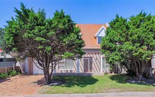 3 Bedroom House in Lansdowne