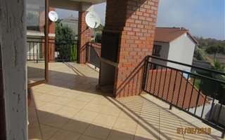 3 Bedroom Townhouse in Country View Estate